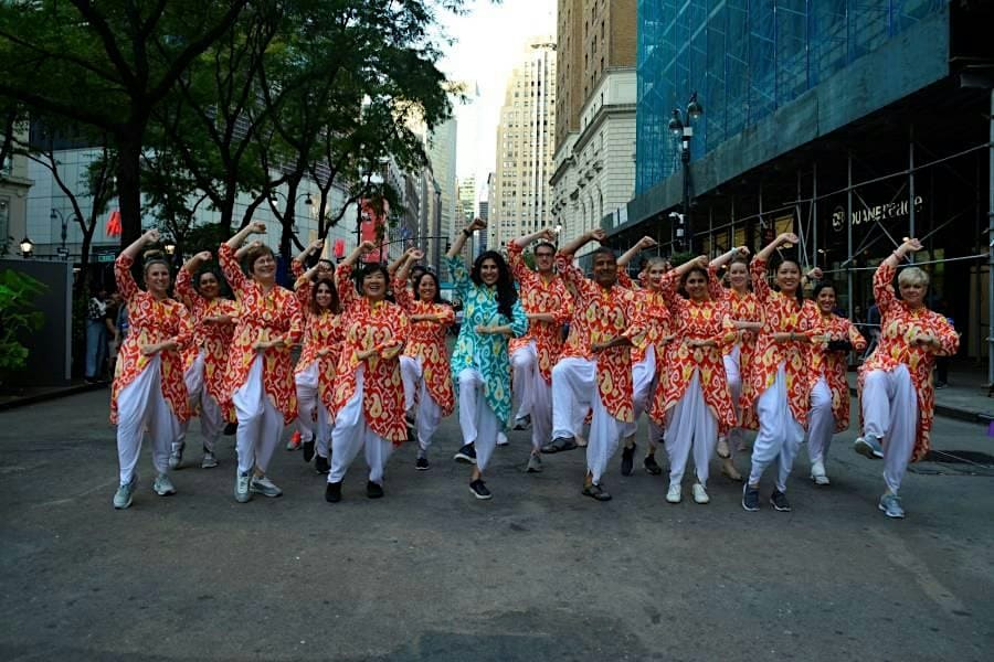 Midtown Dance: Bhangra in the Plaza — South Asian event in NY, Manhattan